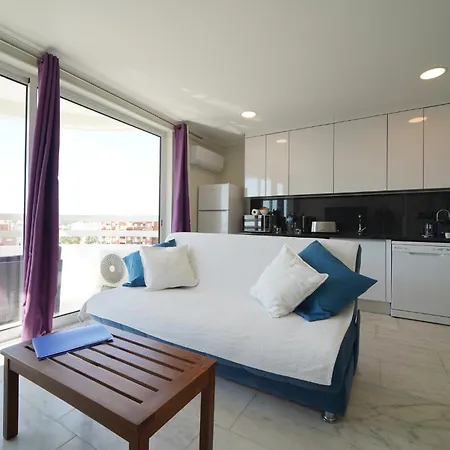 公寓 By Moje 波尔蒂芒